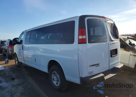 2015 Chevrolet Express G3500 Ls z USA, uszkodzony, nr VIN 1GAZGZFG3F1195230